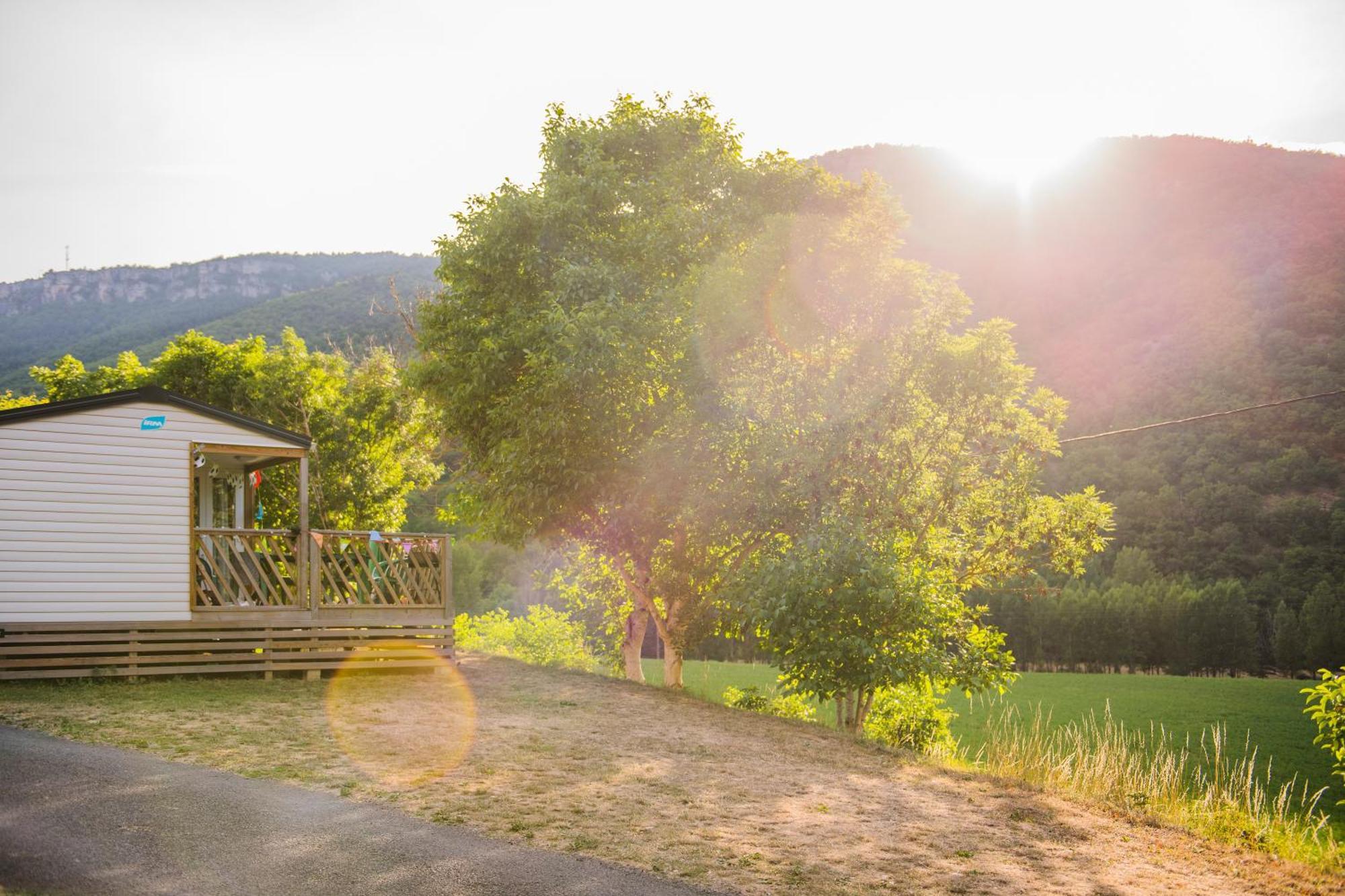 מלון Camping Rcn Val De Cantobre מראה חיצוני תמונה