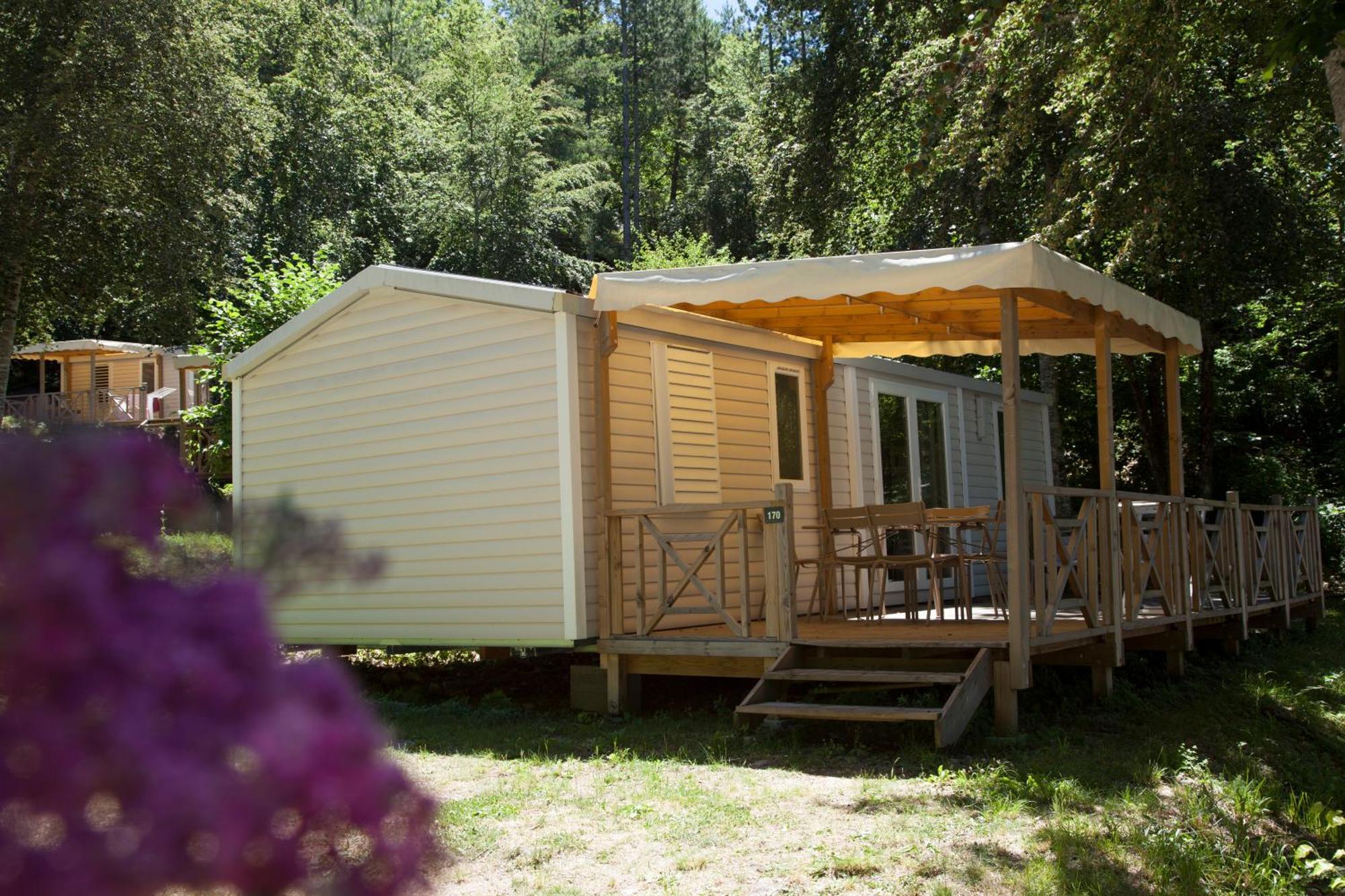 Camping Rcn Val De Cantobre מראה חיצוני תמונה
